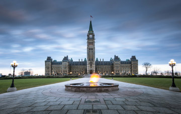 Five alumni named to Order of Canada