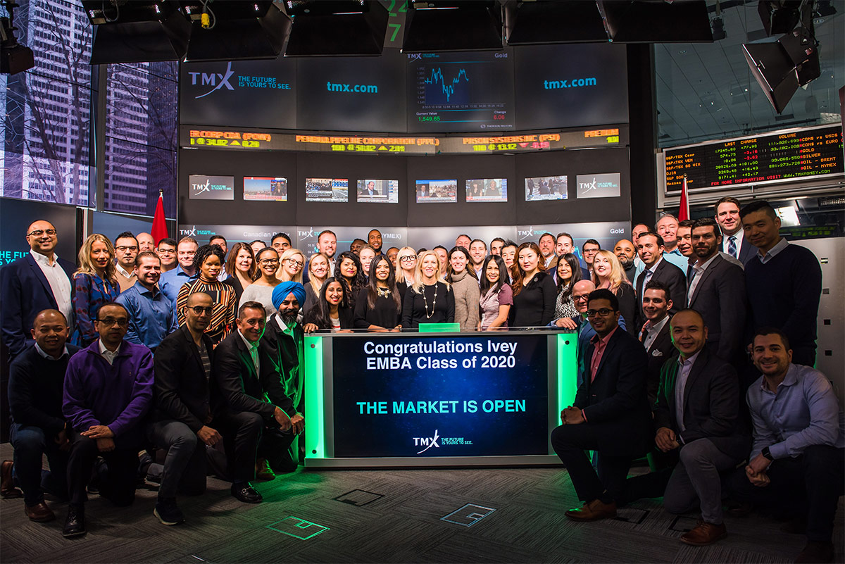 EMBA Class of 2020 students at the stock market