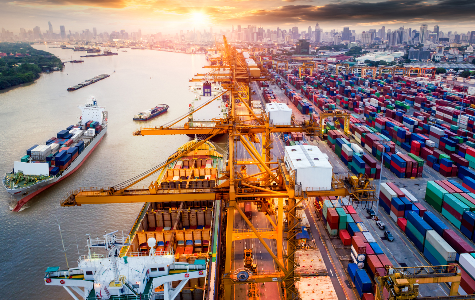 International Trade 1696X1072