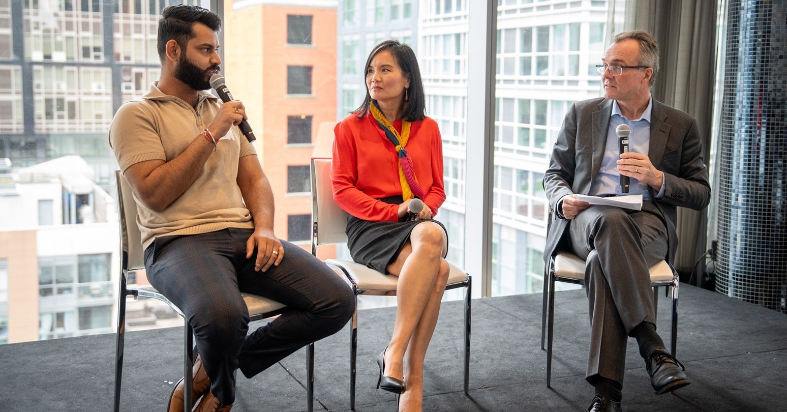L-r: Divyansh Ojha, Tina Lee, and Ivey Dean Julian Birkinshaw at the Power Lunch