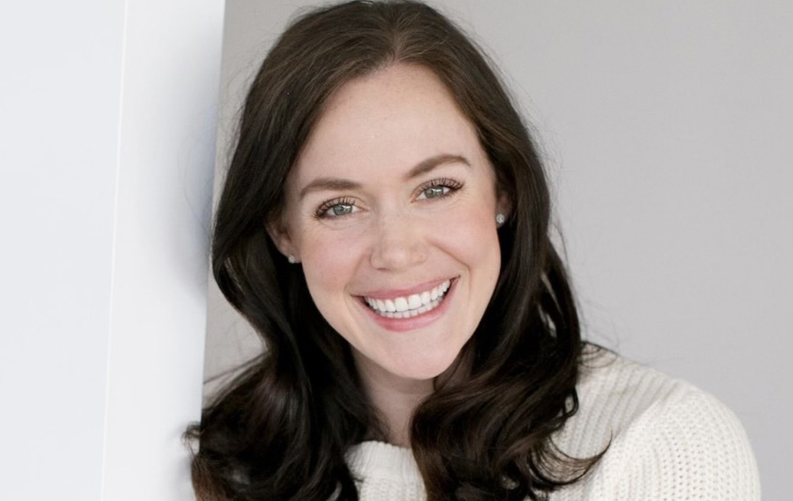 Headshot photo of keynote Tessa Virtue