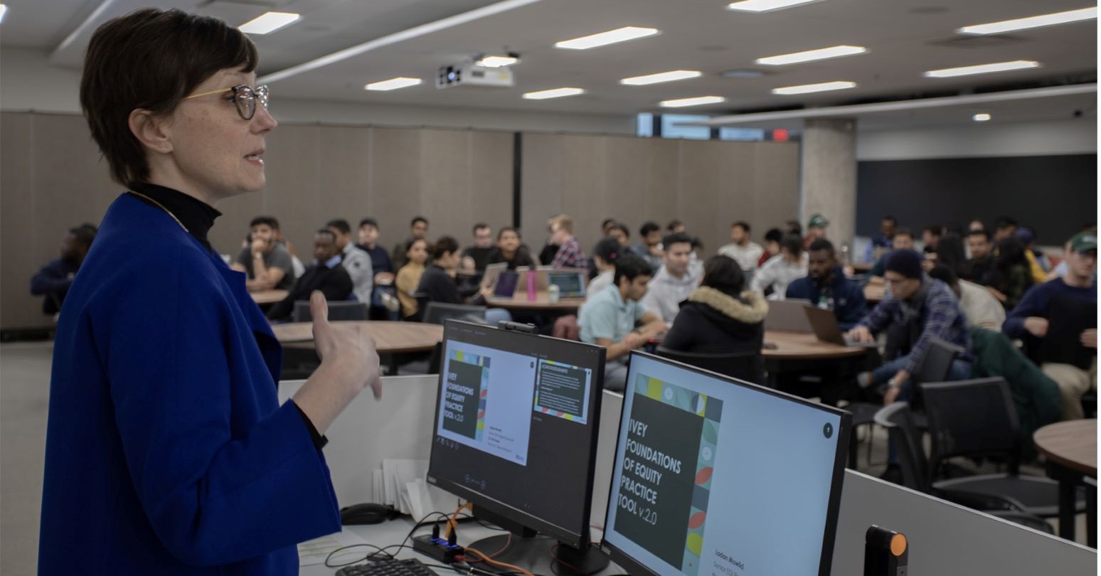 Erin Huner with MBA students