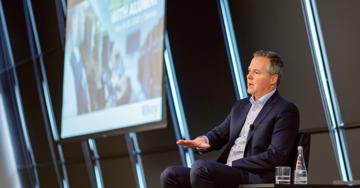 Getting connected with Canadian Tire CEO, Greg Hicks