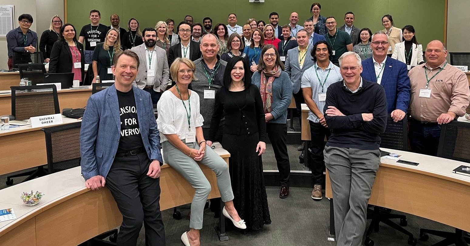 EMBA alumni and Ivey faculty at the Lifelong Learning event in Toronto